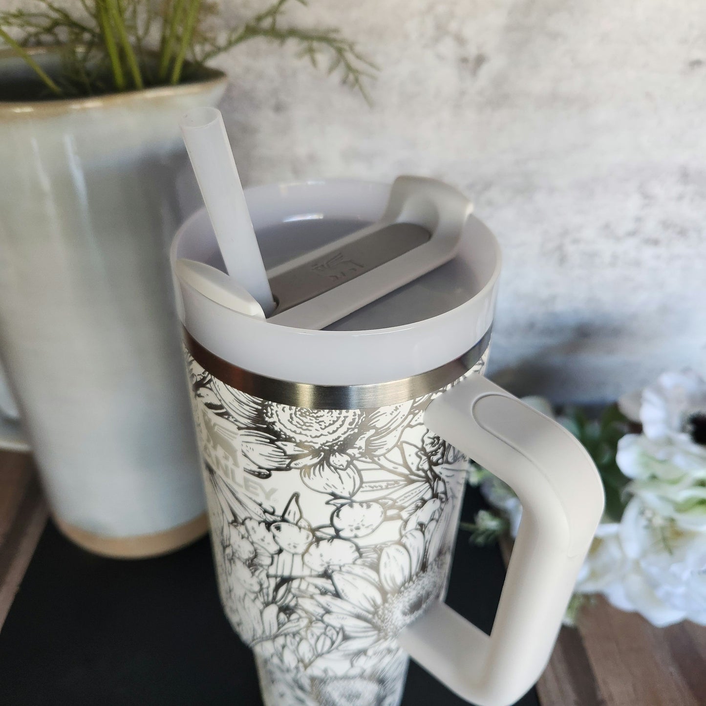 Wildflowers 30oz Laser Engraved Tumbler| Personal Birth Flower Custom Cup| Flower Gift for Mom| Personal 30oz Stanley Tumbler| Elegance